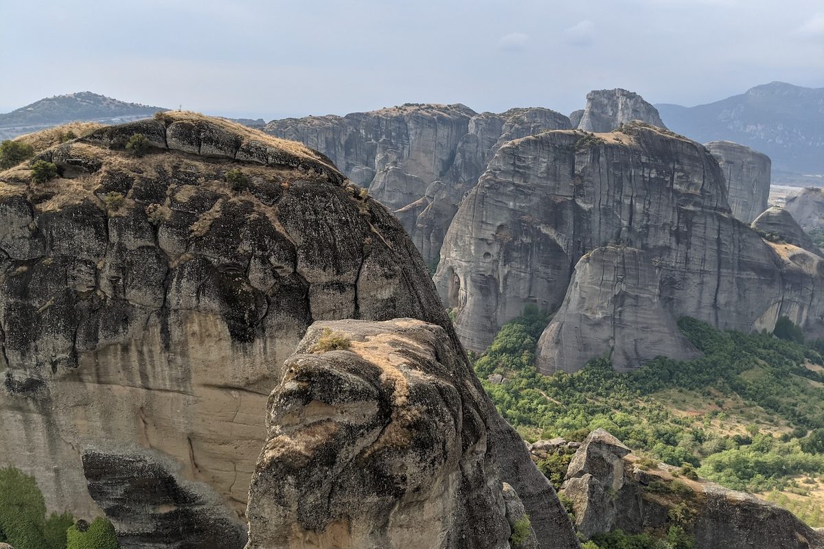 Meteora travel guide - Rock formations of Meteora