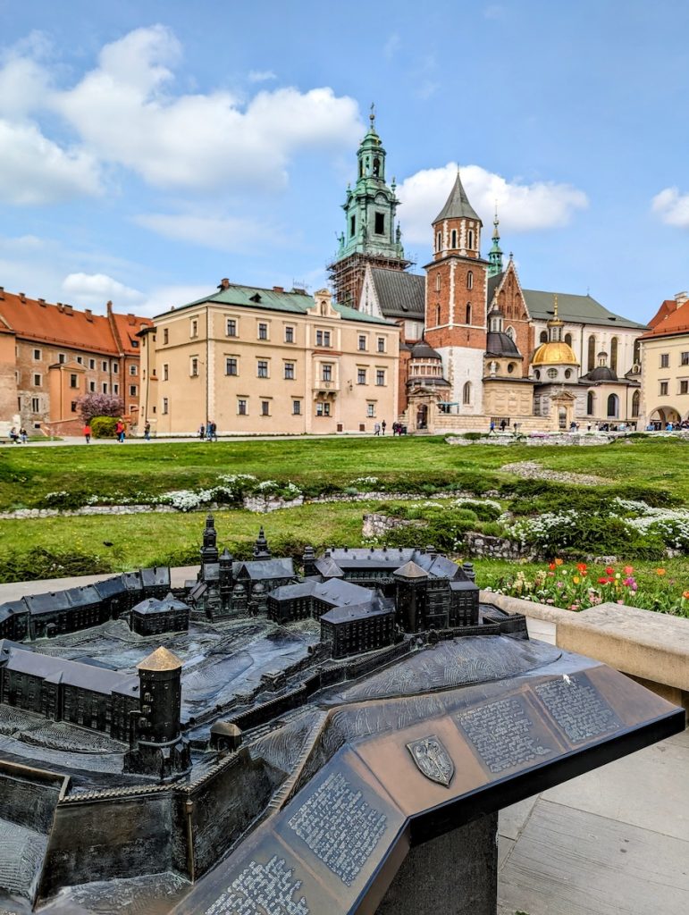 Poland travel guide featuring Wawel Castle in Krakow